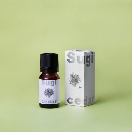 杉エッセンシャルオイル8ml