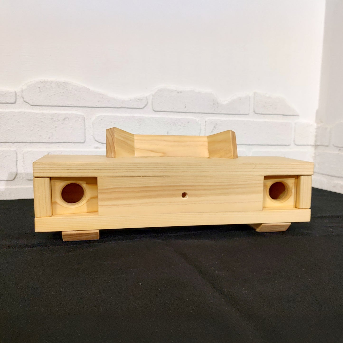 スマホスピーカースタンド